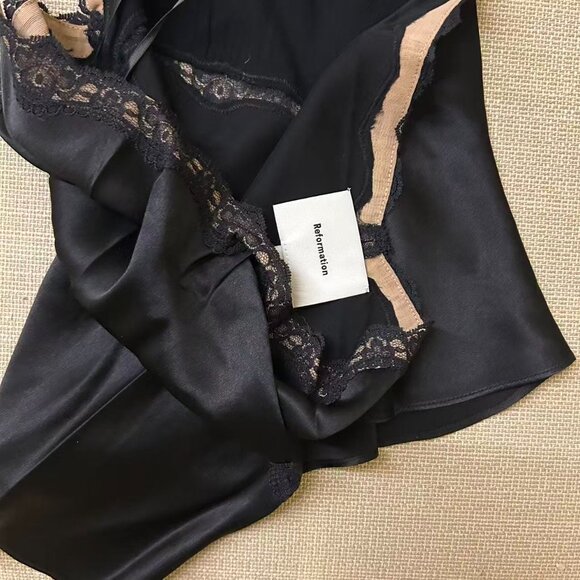 BEST Reformation Monica Silk Top Medium Black Noir Halter Lace Lux French - Picture 8 of 8
